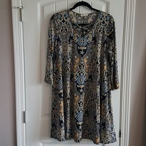 Silky t-shirt dress. 1x southern stitch